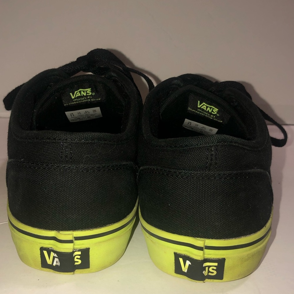 Vans black and lime green shoes - Picture 3 of 5